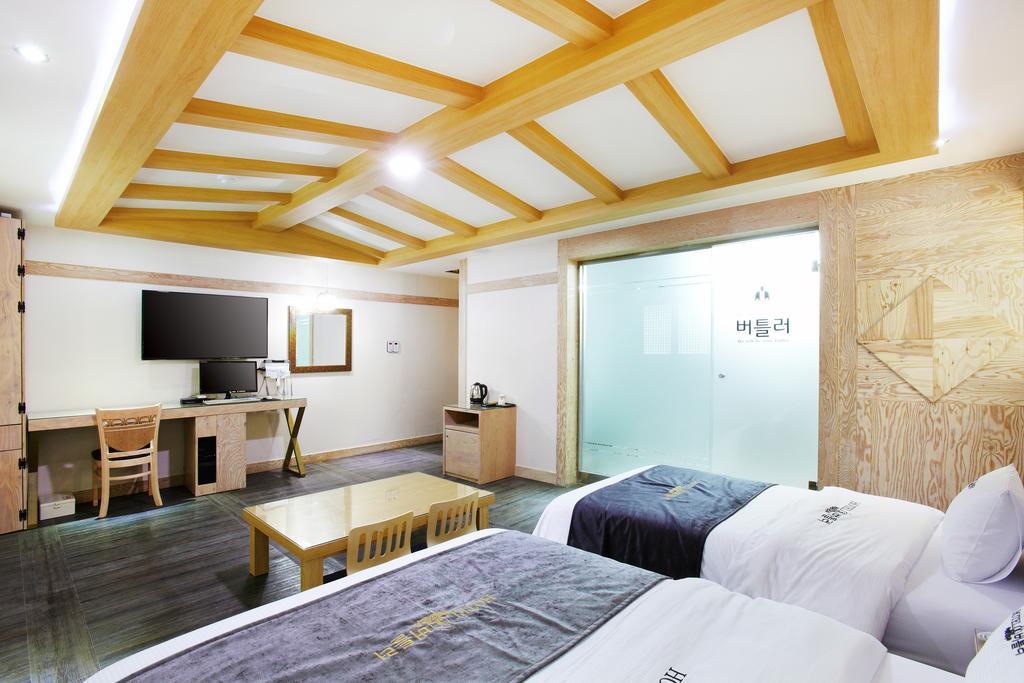 Hotel Butler Suwon Eksteriør bilde